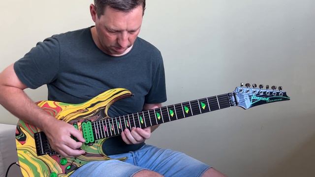 Babymetal - the One (intro) on the '90 Steve Vai Universe MC смотреть онлайн