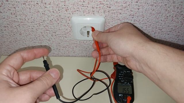 Как определить где фаза, а где ноль_! Способ с мультиметром!.mp4 смотреть онлайн