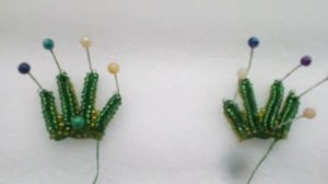 Сумочка-лягушка.Вязание бисером, часть 3 - пальчики, глазки.