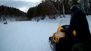 Катаемся на снегоходе