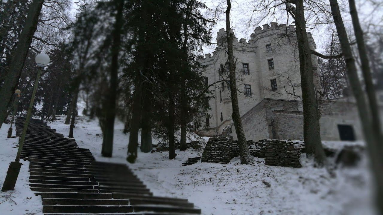 Баскервиль  холл - замок Глена
