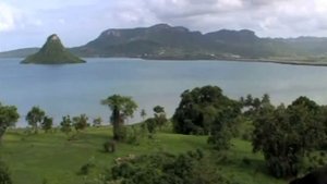 Остров Мадагаскар - бухта Анциранана