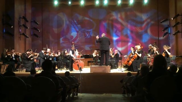 Кабалевский "Клоуны" Стойко Серафим (контрабас), Московский камерный оркестр им Гнесиных смотреть онлайн