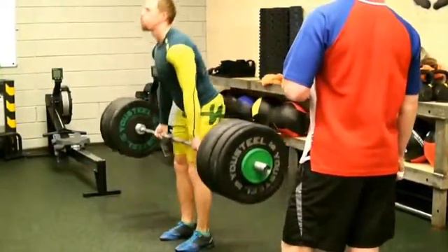 Наш первый выход в свет смотреть онлайн