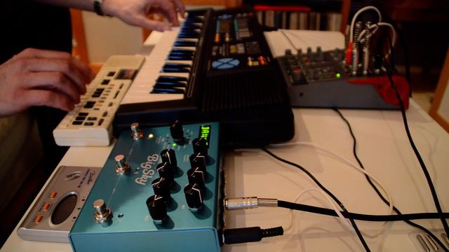 Casio VL-1 & Kawai MS-710 song Pikkuveli смотреть онлайн