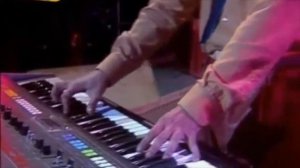 ИСТОРИЯ МУЗЫКИ : AZUL y NEGRO - "Me Estoy Volviendo Loco"