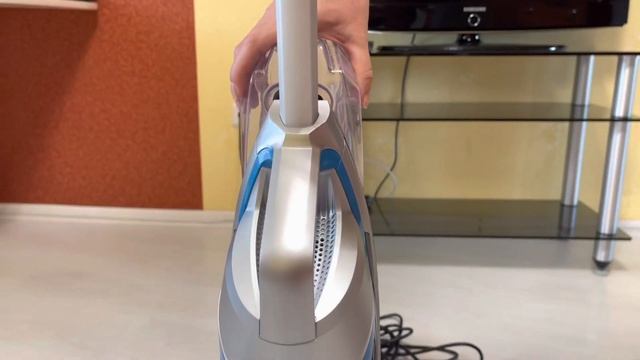 BISSEL Пылесос моющий смотреть онлайн