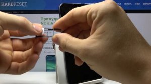 Как вставить сим-карту и карту памяти в Nokia 2.3 — Настройка телефона