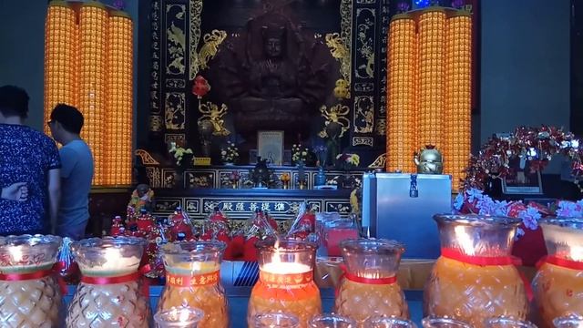 Самый большой буддийский храм в Юго-восточной Азии Kek Lok Si / храм Величайшего блаженства. Часть-