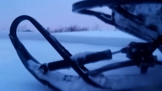 Лыжа Бурана с амортизатором смотреть онлайн