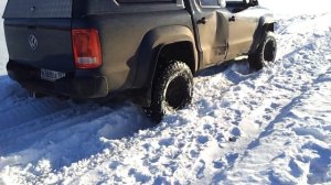 VW Amarok snow offroad in Russia