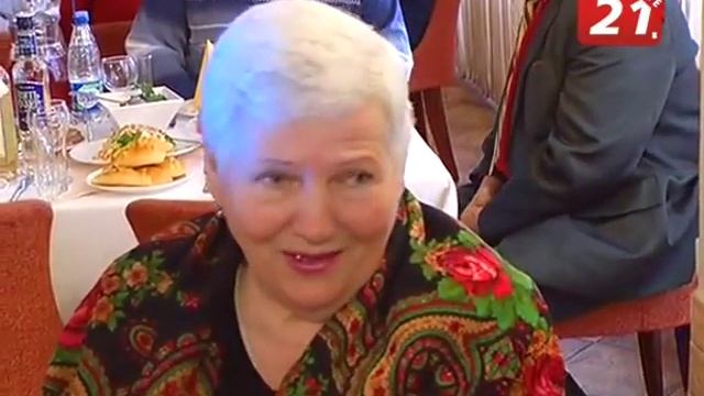 Поздравляли ветеранов производства смотреть онлайн