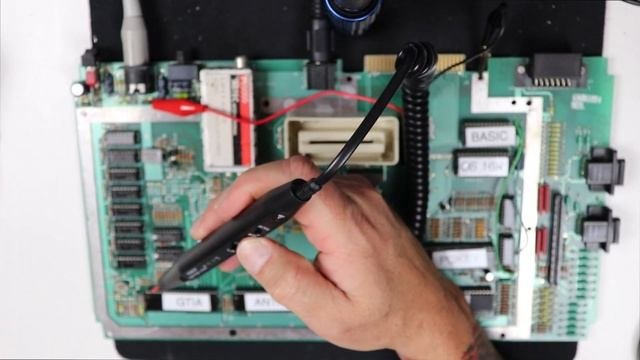 Atari 800XL Computer Overview