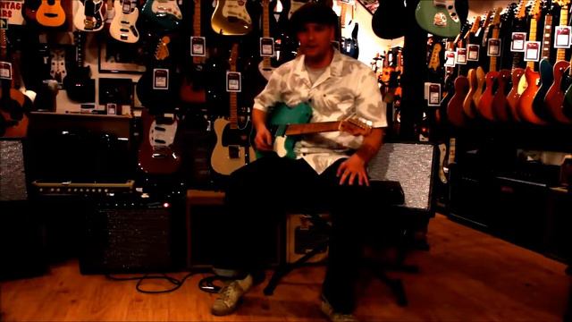 Fender Master Built Cabronita смотреть онлайн