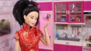 ВОНЬ И БАРБИ ПОРУГАЛИСЬ ? ИЗ-ЗА ВИТРИНЫ / КУКЛЫ СЕРИАЛ