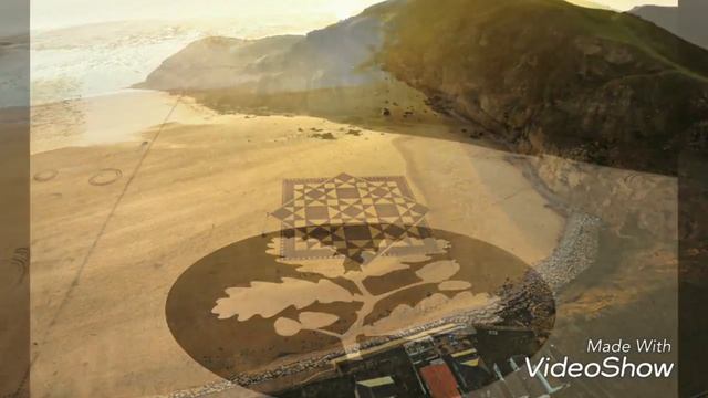 Масштабные песчаные произведения от Джулиана Ричардсона