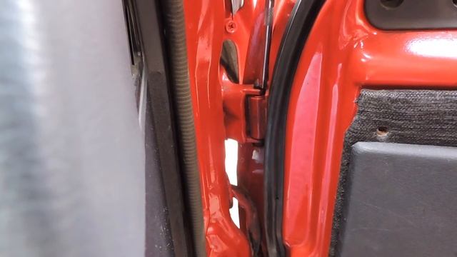 Ремонт петель двери Nissan Terrano 2.7 смотреть онлайн