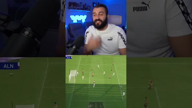 Когда подписчики попросили включить «игру рукой» #fifa #evoneon #эвонеон