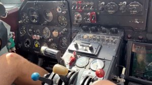 Ан-2 - Полет в кабине на 2700м для высадки парашютистов