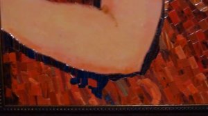 Уникальная мозаичная копия полотна Модильяни "Обнаженная лежащая" (панно продается).