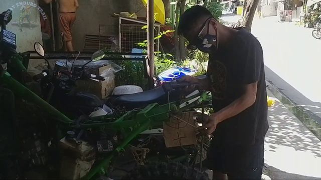 Back To Stock Rear Fender Kmx 125 смотреть онлайн