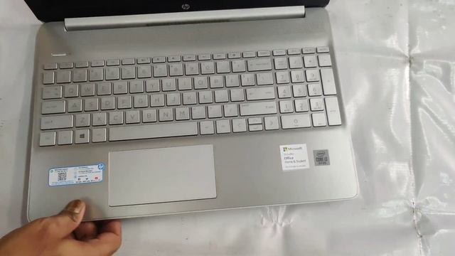 Hp 15s - Fr1004tu | Hp Cheapest 10th Generation Laptop | Core i3 10th Gen/4gbRam/512gbSsd/Win10+off смотреть онлайн