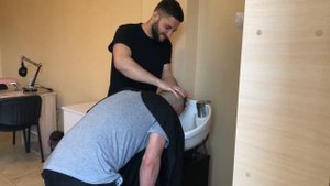 Приколы в Парикмахерской | Чуть не вырубил  парня