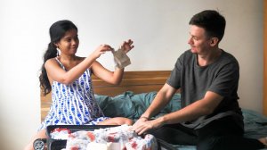 Собираем манатки домой! Подписчики Вьетнамцы приехали к нам с хлебом. Отмечаем ДР на 65 этаже