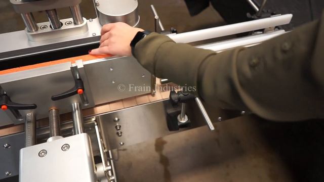 Tronics Labeler P/S Wrap S30 Demonstration смотреть онлайн