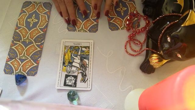 Какой мужчина идёт к Вам!!!!