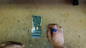 Ремонт платы ввода вывода частотного преобразователя SIEMENS MICROMASTER 430