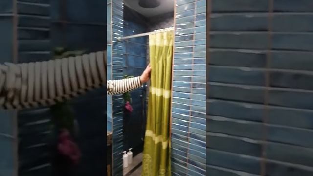 Плитка в деревянном доме .