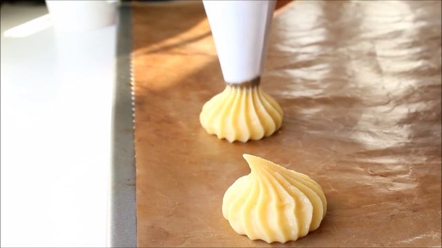 Профитроли  Profiteroles