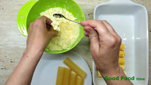 КАННЕЛЛОНИ С ТВОРОЖНОЙ НАЧИНКОЙ И МОЛОЧНО - СЛИВОЧНЫМ СОУСОМ.