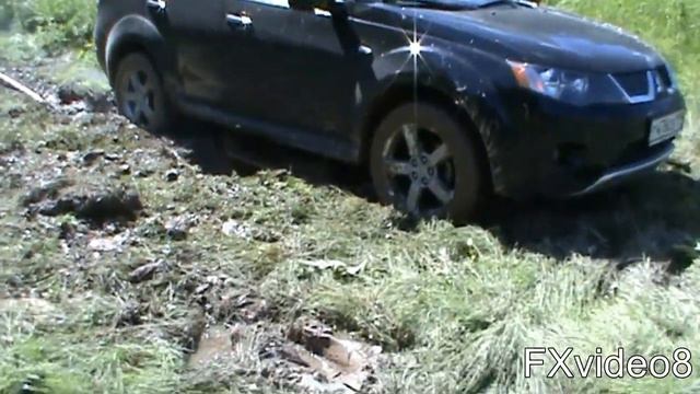 Квадроцикл CF500 - Honda CRV - Mitsubishi Outlander XL - Трактор - Off Road смотреть онлайн