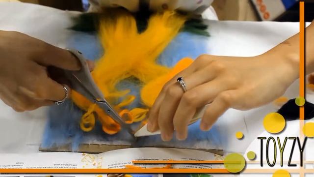 Мастер-класс по рисованию картины шерстью Жирафы по набору TOYZY