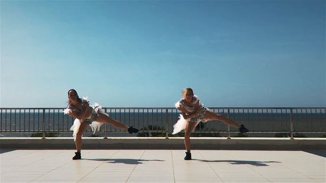 Mong Dora | & Nikoletta - This is me (The Greatest Showman, Величайший Шоумен)