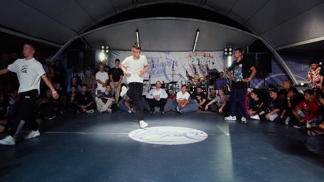 MANY VS DISA VS GROM VS BARS | 1/4 FINAL смотреть онлайн