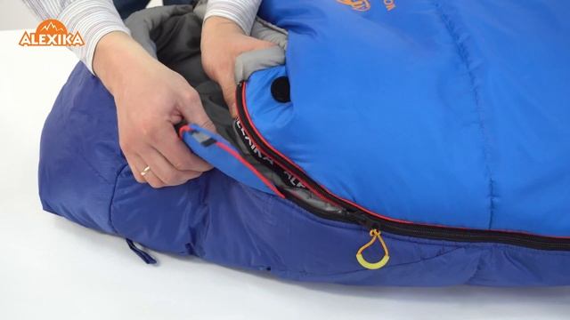 Alexika Mountain Compact - туристический спальник уменьшенного размера смотреть онлайн