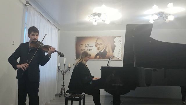 Усік Давид. М.Скорик. ,,Мелодія''. смотреть онлайн