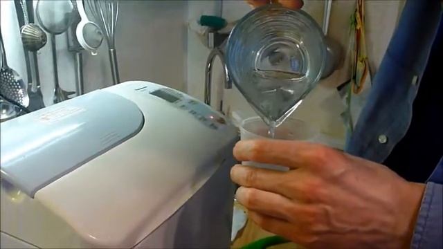 Печем хлеб с изюмом в хлебопечке Panasonic смотреть онлайн