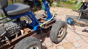 Минипогрузчик переломка 4х4-рулевое управление