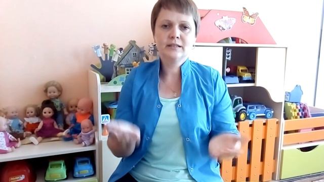 Играем в пальчиковые игры дома смотреть онлайн