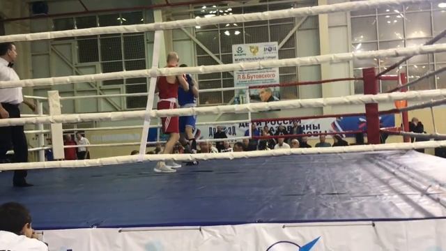 Леонид Олейник (синий).Победа-спорт. Турнир по боксу памяти Л.Б.Бутовского г. Балаково. смотреть онлайн