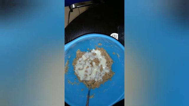 Десерт из засохших баранок ! ВНИМАНИЕ! Очень сладко! смотреть онлайн