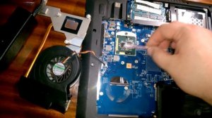 Acer 7740 (пробуем другой процессор,проблема с винтом)