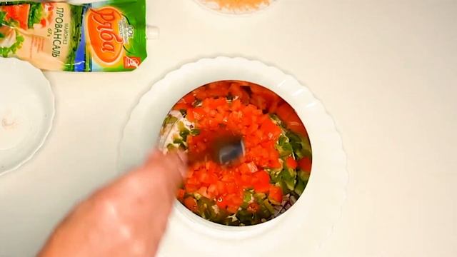 Салат Песцовая шубка! Легкий, нежный, вкусный и простой! #салатпесцоваяшубка #салаты #легкиесалаты