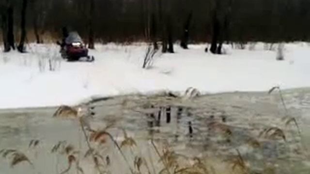 На снегоходе через исток смотреть онлайн