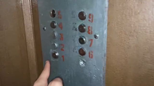 Лифт УКМ после перекраски, г/п 320 кг, V=0,71 м/с (ул. Цитрусовая, 1, подъезд 2, г. Запорожье) смотреть онлайн