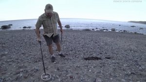 ПЛЯЖНЫЙ КОП! Прибор для поиска ЗОЛОТЫХ потеряшек! Один пляжный коп и ЦЕЛОЕ СОСТОЯНИЕ!